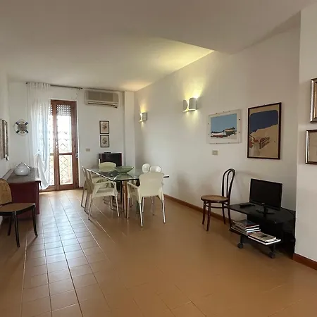 Nura's - Penthouse Antonietta With View Daire Alghero