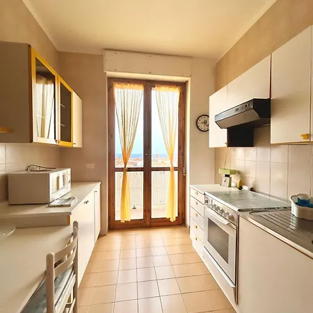 Daire Nura's - Penthouse Antonietta With View