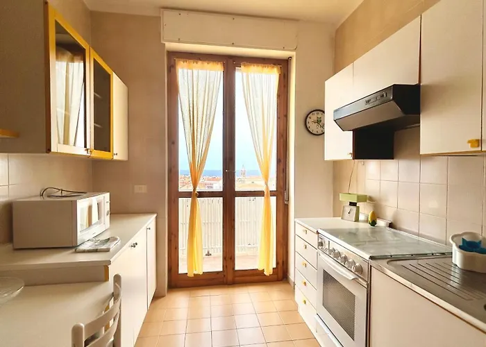 Apartman Nura's - Penthouse Antonietta With View