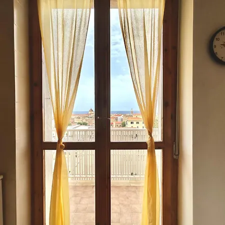 Nuras - Penthouse Antonietta With View * アルゲーロ